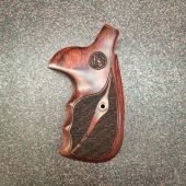 S&W Guance in Legno N Round Super Rosewood Stipple with Laser Logo